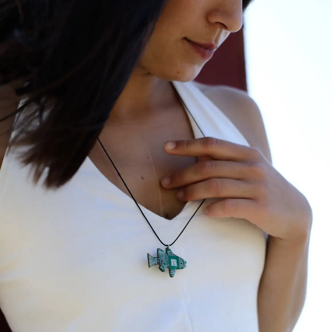 Relak-Cardinalfish-Pendant-1