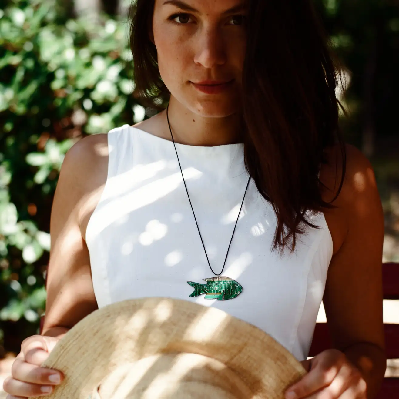 Relak-Scissortail-Pendant-4