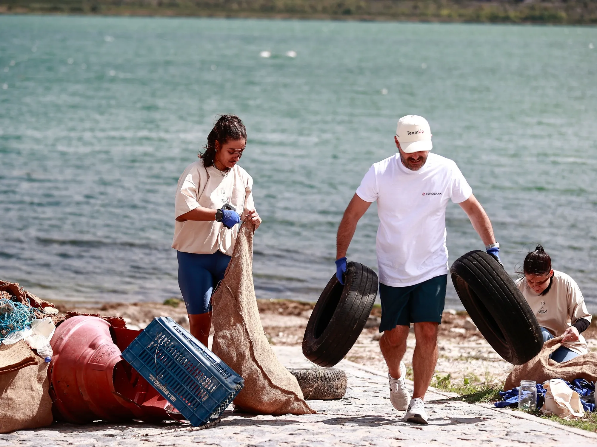 beach-cleanup-vegoritida
